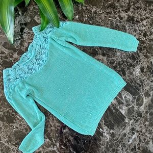 Cute Green Pullover/Sweater with Lace, S